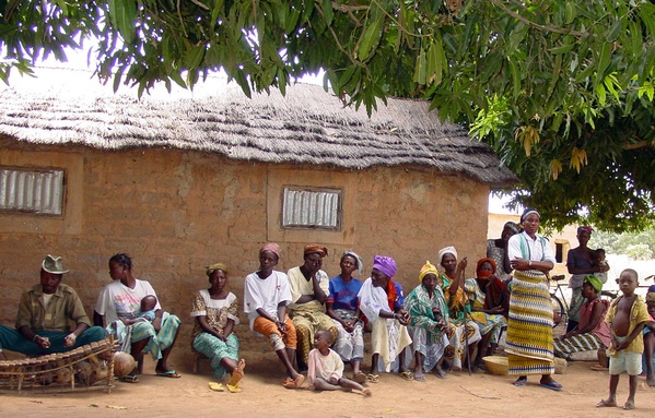 Burkina Faso - Sheabutterprojekt - Dorfversammlung